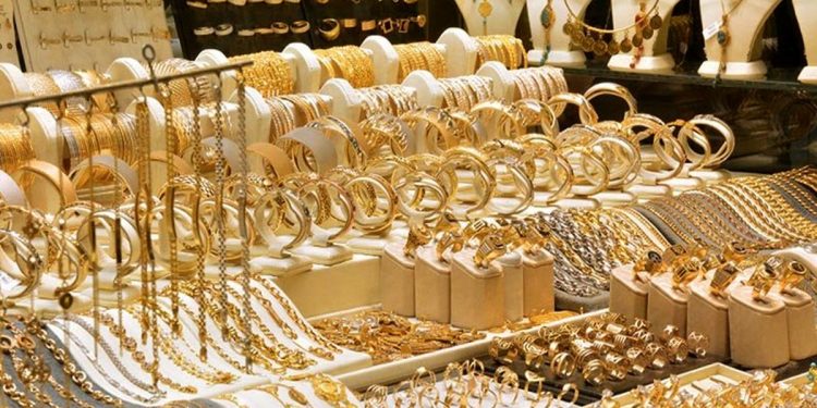 رکورد قیمت سکه زده شد/ چرا طلا گران شد؟