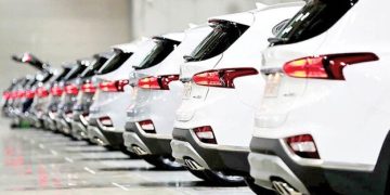 تاثیر واردات خودرو بر قیمت بازار چیست؟/ منتظر کاهش قیمت خودرو باشیم؟