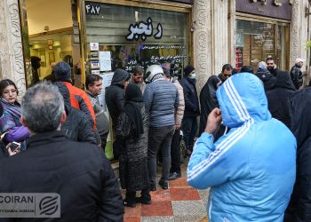 موانع نزول در بازار دلار