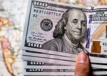 پیش بینی قیمت دلار 29 دی پس از قطعنامه اروپایی علیه سپاه