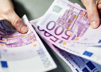 آغاز فروش ارز دولتی + شرایط خرید