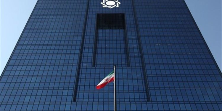 بخشنامه ۸بندی ارزی بانک مرکزی/ خرید ارز صادراتی توسط صرافی‌ها ممنوع شد
