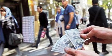 ورود دلار به مرز حساس قیمتی/ چرا خریداران دلار ناپدید شدند؟