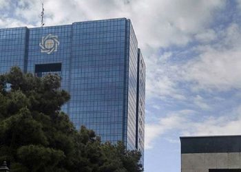 تاکتیک‌های بانک مرکزی برای ساماندهی بازار ارز در سال 1401