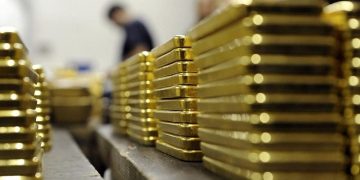 روند انس جهانی طلا در بحبوحه رویدادهای پیش‌روی بازار مالی