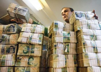 ۱۷۴ هزار میلیارد تومان از بدهی دولت قبل در سال گذشته تسویه شد