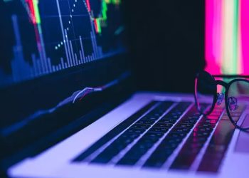 ریشه‌یابی نوسانات منفی انس جهانی طلا