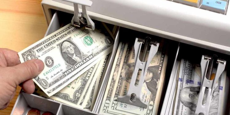 خرید و فروش دلار آنلاین میشود؟