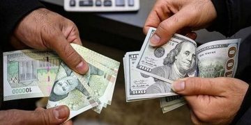زمان وزن‌کشی در بازار ارز / سکه رفاه به حمایت رسید