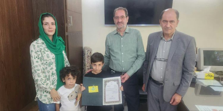 تقدیر از فرزندان ممتاز صنف طلا و جواهر اصفهان