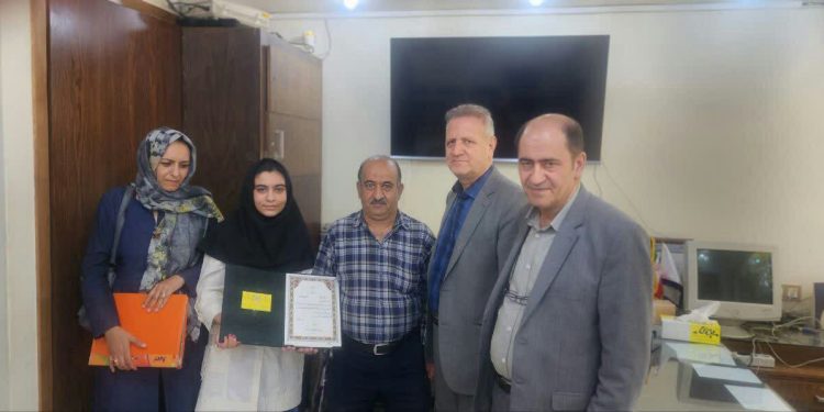 تقدیر از فرزندان ممتاز صنف طلا و جواهر اصفهان