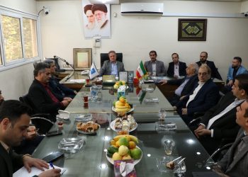 جلسه هم اندیشی اتحادیه های طلا و جواهر اصفهان و قم