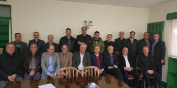 نشست اعضای هیئت رئیسه اتحادیه طلا و جواهر اصفهان با پیشکسوتان صنف