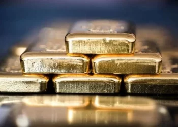 ثبات قیمت طلای جهانی/احتمال کاهش ۶۴ درصدی نرخ بهره توسط بانک مرکزی آمریکا