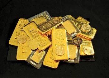 بازرگانان طلا‌فروش شدند؟