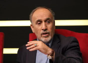 چرا قیمت دلار افزایش یافت؟