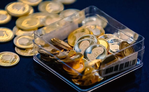 اقبال به صندوق های طلا در بورس اوج گرفت/ طلا بخریم یا یونیت های سرمایه گذاری بورسی؟