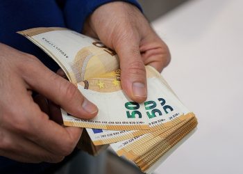 رقم جدید ارز مسافرتی اعلام شد