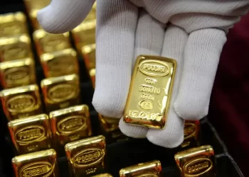 قیمت طلای جهانی کاهشی شد