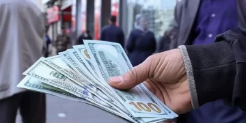 سه عامل نوسان‌ساز بازار ارز