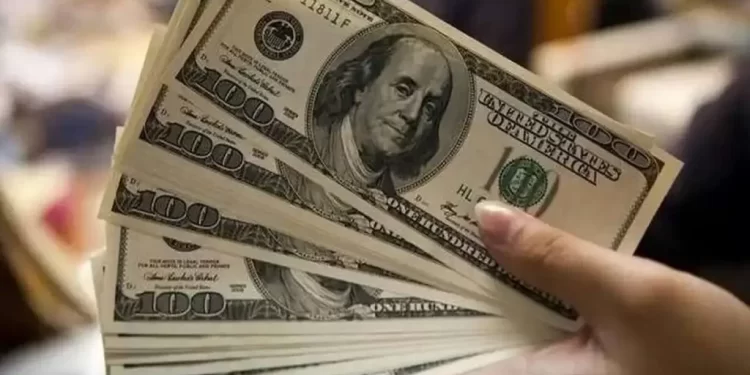 وقت خرید دلار است؟/ انتخابات آمریکا طرف تقاضا را تحت تاثیر قرار میدهد