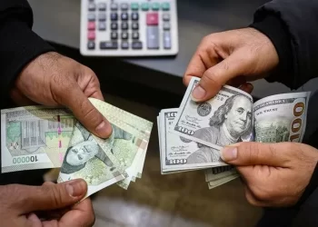 قیمت دلار به کجا خواهد رفت؟‌/ ریزش قابل پیش‌بینی در صورت تخلیه هیجانات بازار