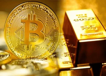 مقایسه قیمت بیت کوین و طلا در گذر زمان