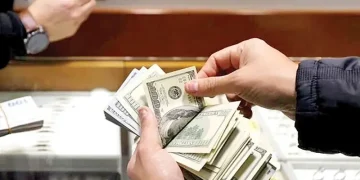 مجوز فروش «پیش دریافت ارز» در بازار ارز تجاری صادر شد