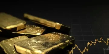 تعرفه ها قیمت انس طلا را ثابت نگه داشت