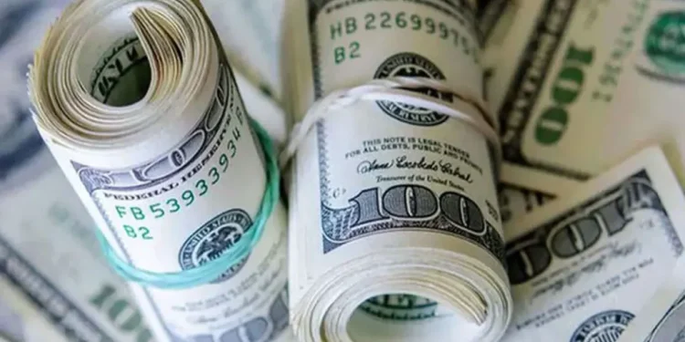 پشت پرده اصلاح قیمت دلار / بازارساز از اخبار و شایعات برای جهتدهی به قیمتها بهره میبرد