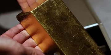 بازگشت تب طلا؛ هشدارهای ترامپ بازار فلزات را شعله‌ور کرد