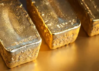 درخشش طلای جهانی برای چهارمین ماه متوالی