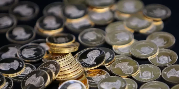 حراج سکه؛ مُسکن موقت بازار طلا / عرضه مقطعی سکه نهتنها مانع افزایش قیمت نمیشود، بلکه گاهی نوسانات را تشدید میکند