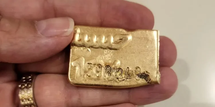 هشدار رئیس اتحادیه طلا درباره طلای آب‌شده آنلاین