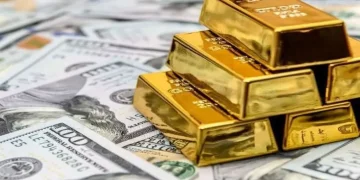 کف قیمت دلار در صورت اصلاح 130 تا 140 هزار تومان است / قیمت طلا در صورت اصلاح به محدوده 17 میلیون تومان می‌رسد