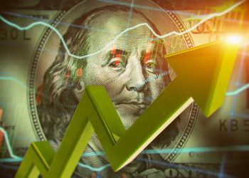 مقصد بعدی قیمت دلار ۲۵۰ هزار تومان است